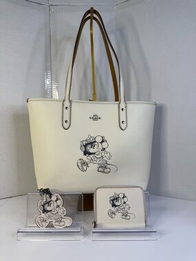Coach Minnie Mouse Boombox City Tote Matching Wallet & Charm-Limited Edition